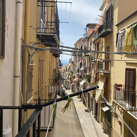 La Casetta Nel Centro Storico Di Apartman *