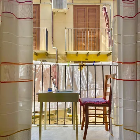 La Casetta Nel Centro Storico Di Apartman *